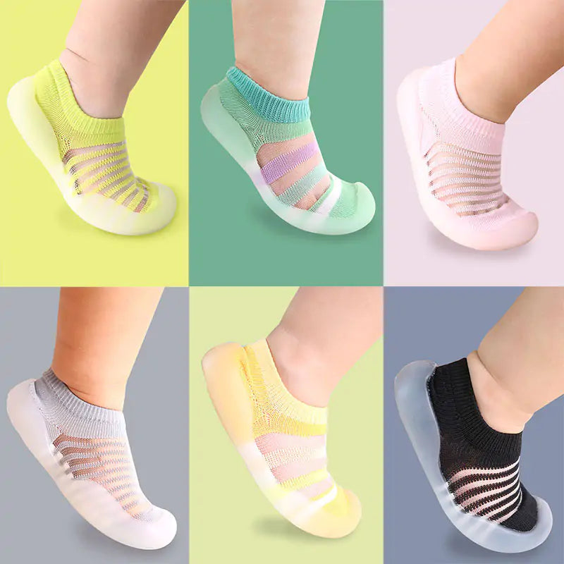 Non slip knit baby shoes with a rubber grip sole